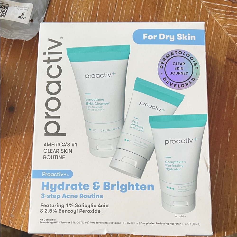 Proactiv Hydrate & Brighten Skincare Set
